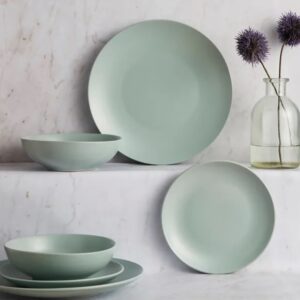 Set of 12 mint green plates and bowls