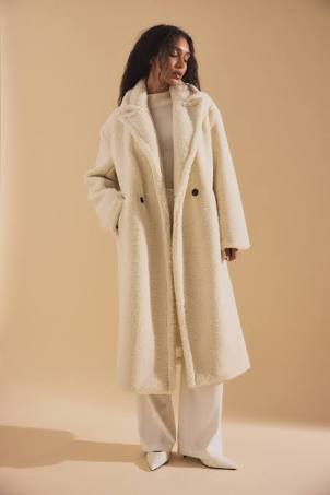 Women’s off-white teddy coat