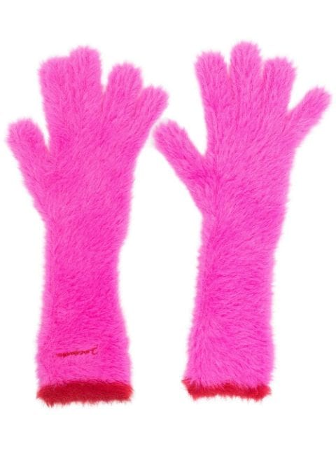 Pink fluffy gloves for Valentine’s gift