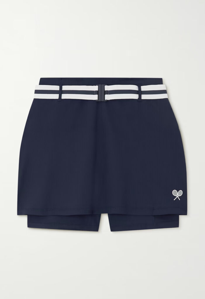 Tennis skirt in navy.