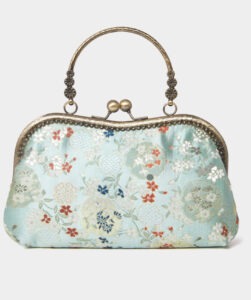 Vintage handbag to take to a wedding