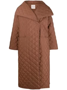 Women’s brown quilted oversized winter coat