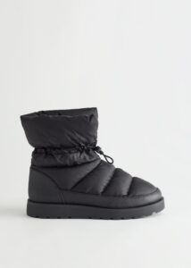 Women’s black padded winter boots