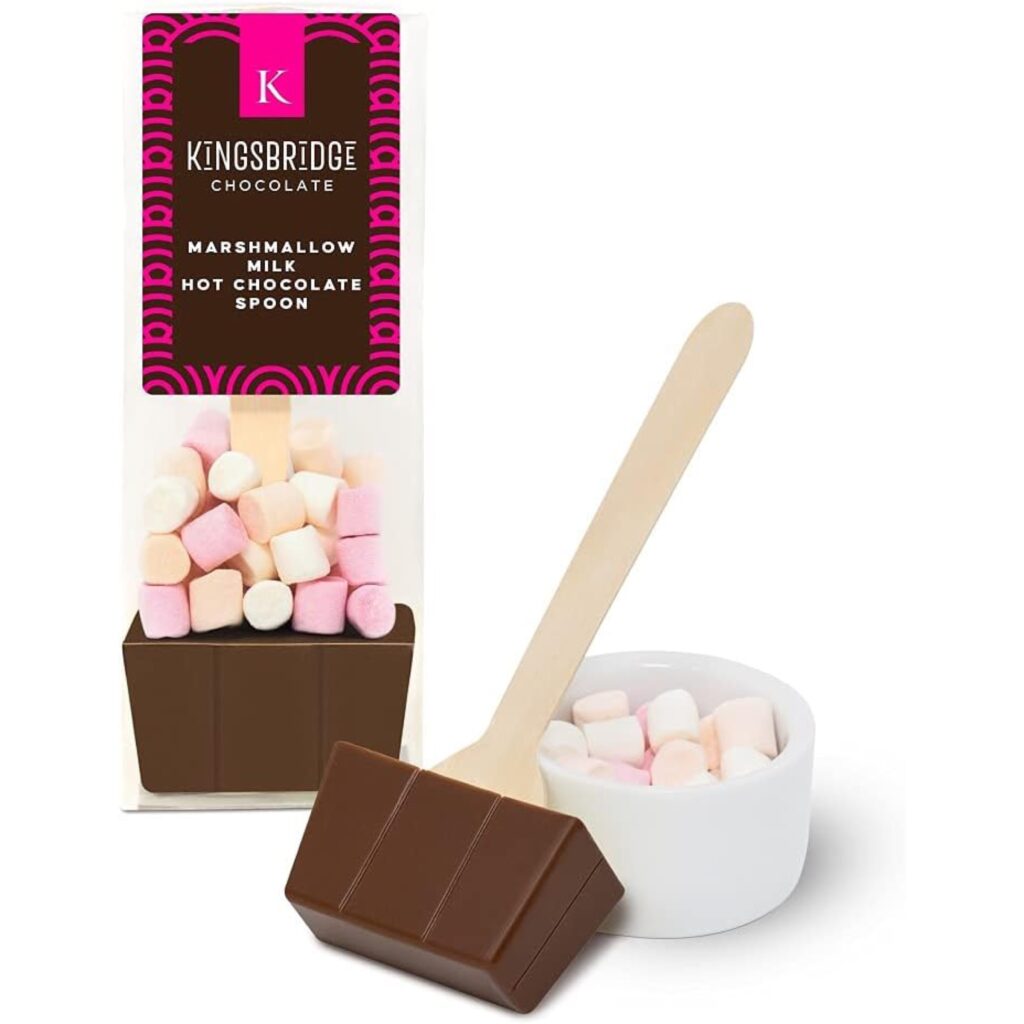 Hot chocolate spoons with mini marshmallows