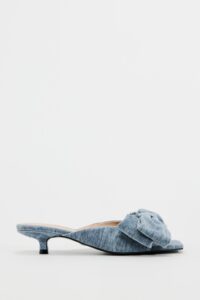 Blue velvet ZARA mules with bow